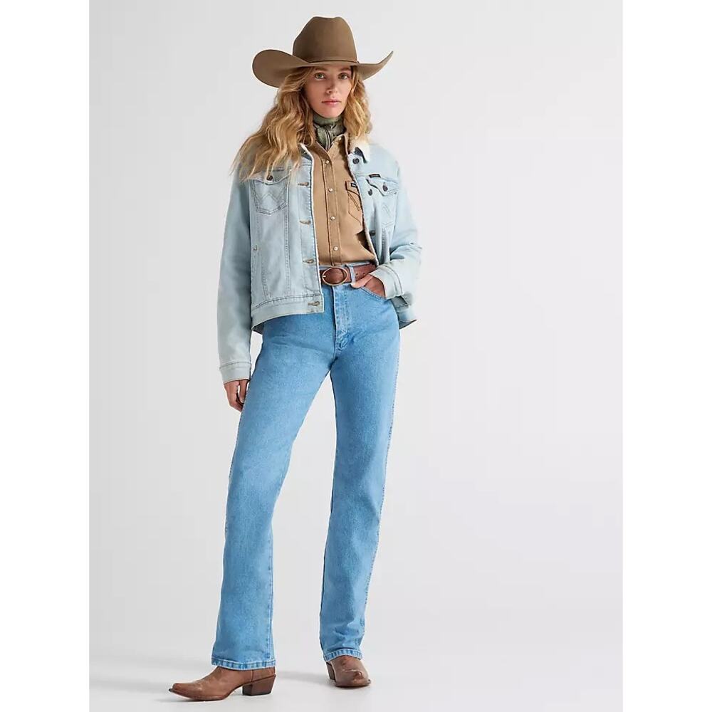 Wrangler Ultra High Rise Bleach Cowboy Cut Slim Fit 26 Western Americana Cowgirl